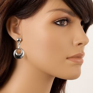 Women's Stunning Polished Silver tone Circle Hoop Clip-on Drop Earrings, 1-inch
